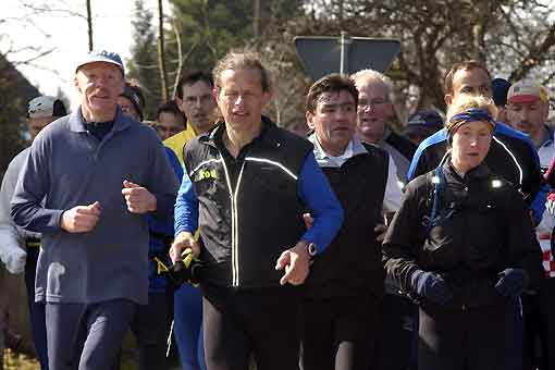 Schwarzwald-Erlebnislauf; rechts neben mir der Organisator